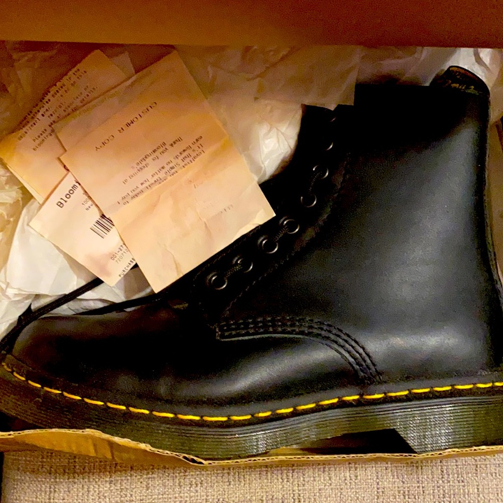 Women’s Dr.Martens 1460 Pascal Frnt Zip